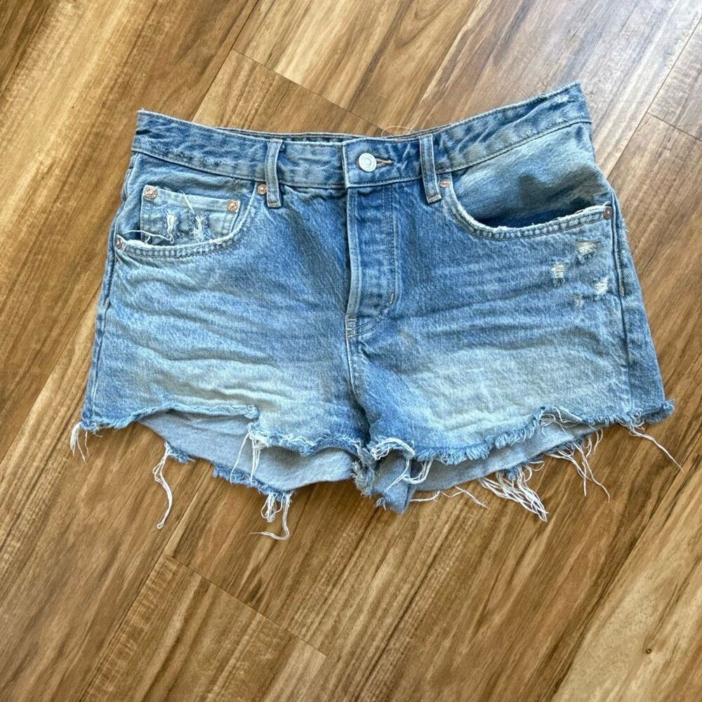 Free People We The Free Denim Cutoff Shorts Size 29 - Picture 1 of 5